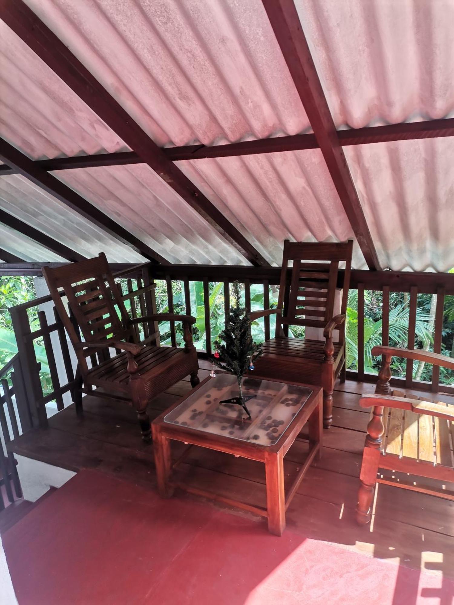 Gold Sand Resort Bentota Exterior photo